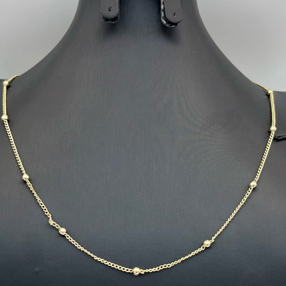 Elegant laminated Gold Beaded Necklace